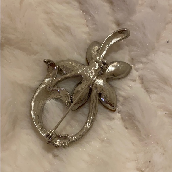 Pretty Floral Rhinestone Pin from Express - Picture 2 of 2
